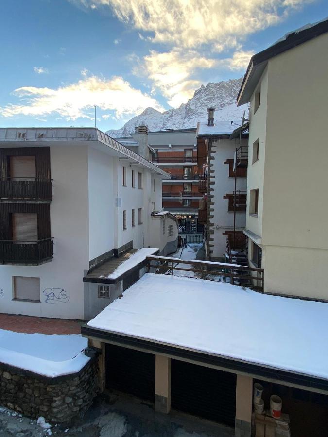 Ferienwohnung L'Altra Casa Del Cervino Breuil-Cervinia Exterior foto